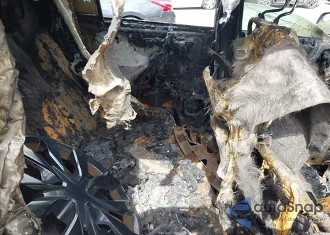 2016 Toyota Rav4 Le z USA, uszkodzony, nr VIN 2T3BFREV9GW442684